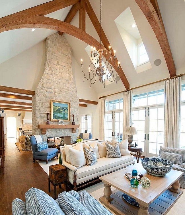 20-lavish-living-room-designs-with-vaulted-ceilings