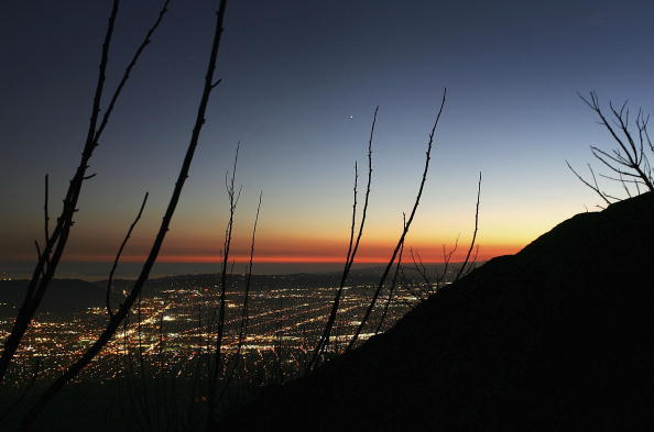 Wildfire Threatens Burbank, California