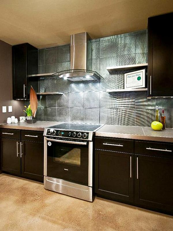 metalic-kitchen-backsplash-design-ideas