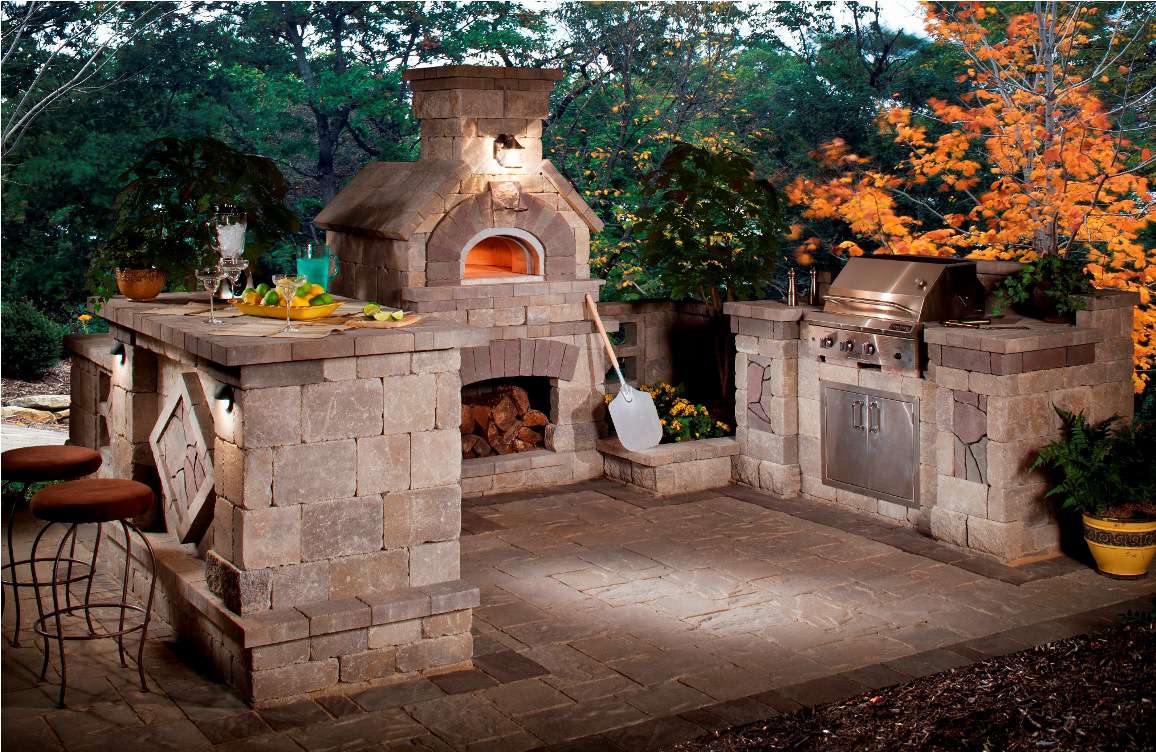 other-outdoor-stone-outdoor-kitchen-with-outdoor-fireplace-and-stone-dining-table-amazing-outdoor-kitchens