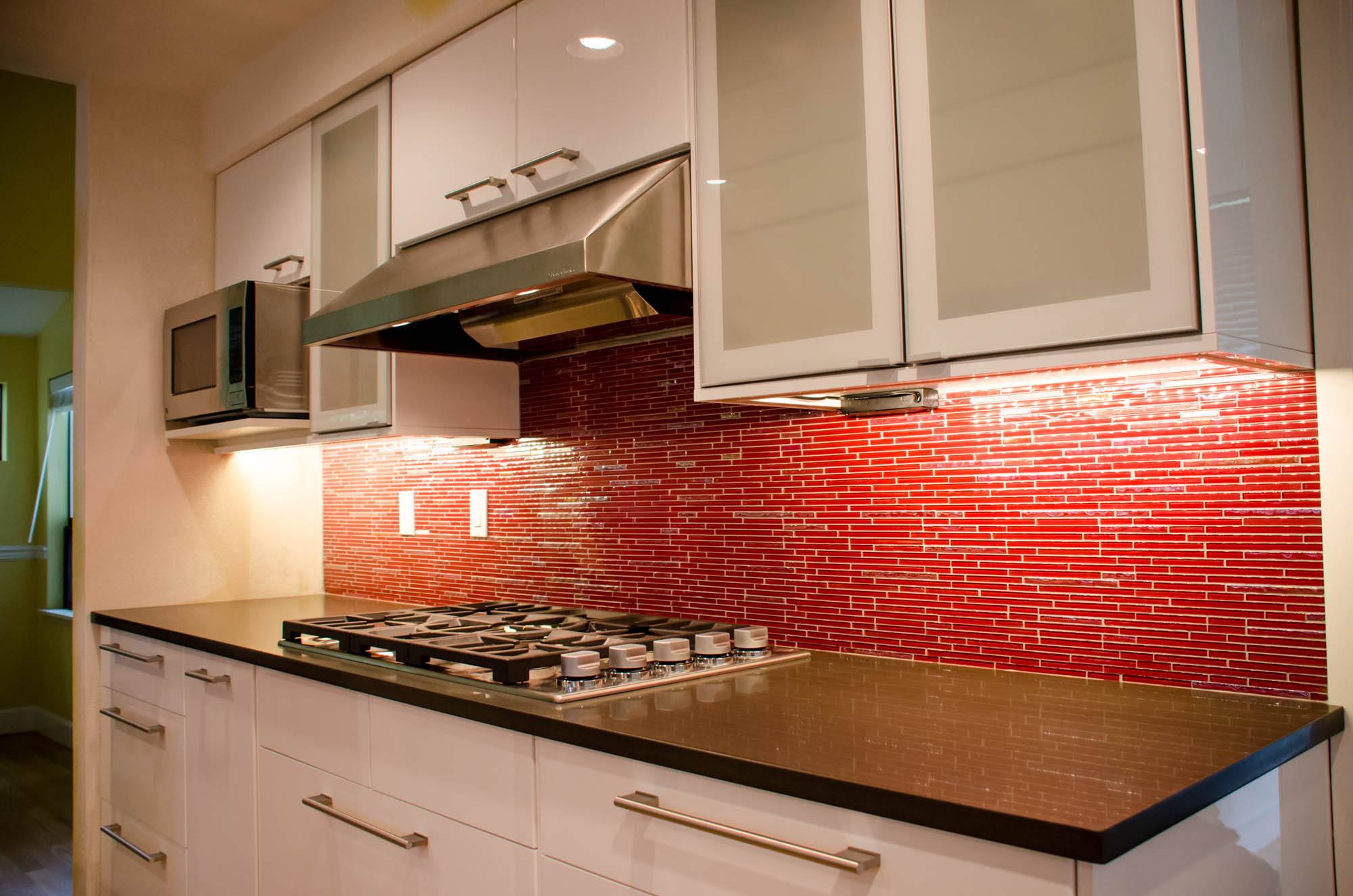 red-backsplash-kitchen-design-ideas-5-on-backsplash-design-ideas