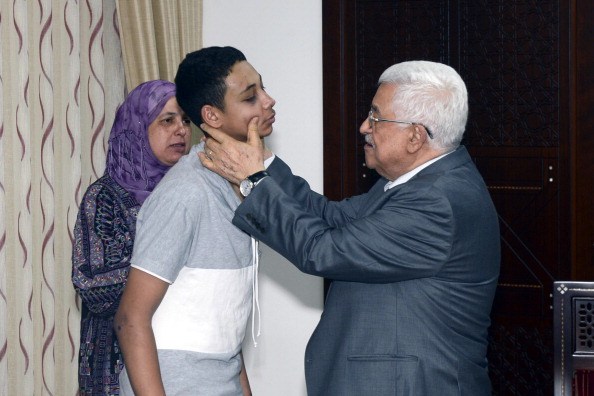 Mahmoud Abbas receives Mohammed Abu Khdeir's family