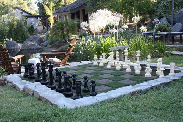 58205-ilyke.net-large-Back-Yard-Games-Best-Chess