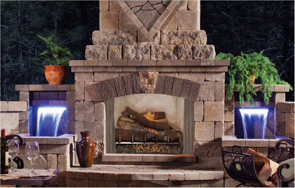 20 Beautiful Outdoor Design Ideas With Fireplaces