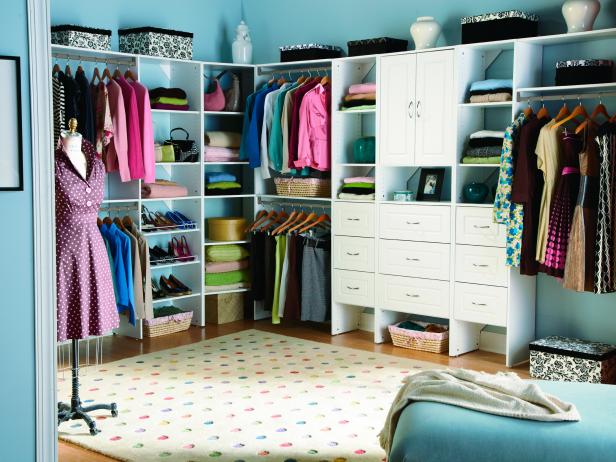 Press-Kits_Closet-Maid-System-white-drawers_s4x3.jpg.rend.hgtvcom.616.462