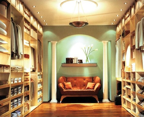 20 Closets That Could Pass for Studio Apartments