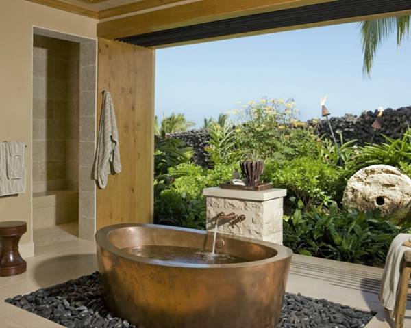 tropical_view_tub