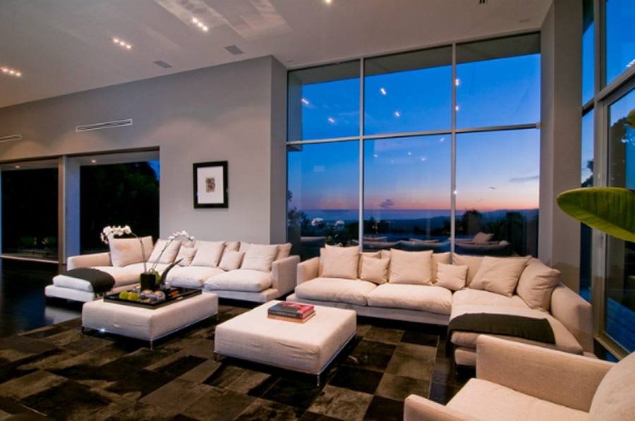 Contemporary-Luxury-Living-Room-Interior-Design-of-Nightingale-Home-by-Marc-Canadell-California