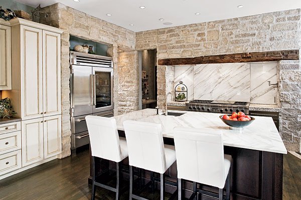 20 Stunning Stone Kitchen Design Ideas