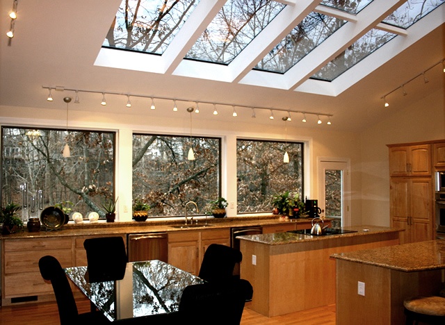 skylight-kitchen-lighting-ideas