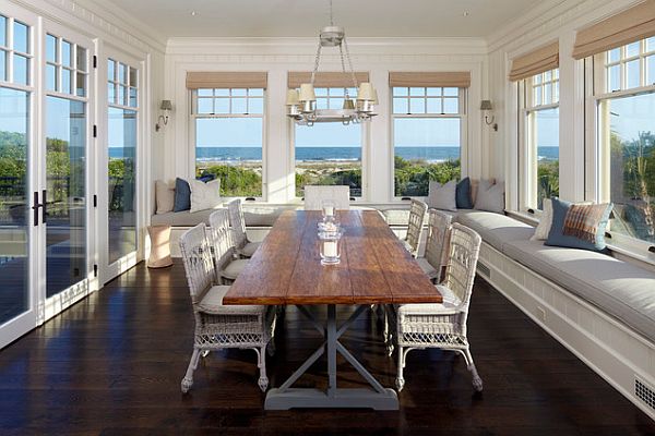 sunroom-in-a-beach-house