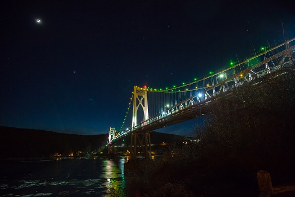 National Landmarks Illuminated Across U.S. To Shine Light On Ebola Crisis And Show Solidarity With West Africa