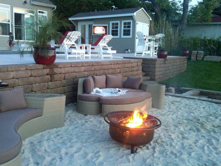 20 Creative Beach-Style Outdoor Living Ideas
