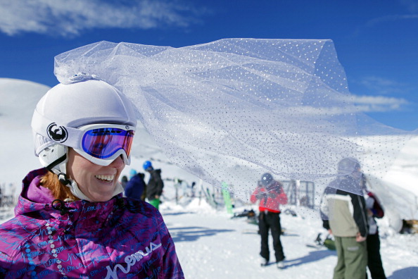 Skiing Couples Wed Atop Colorado's Loveland Ski Area