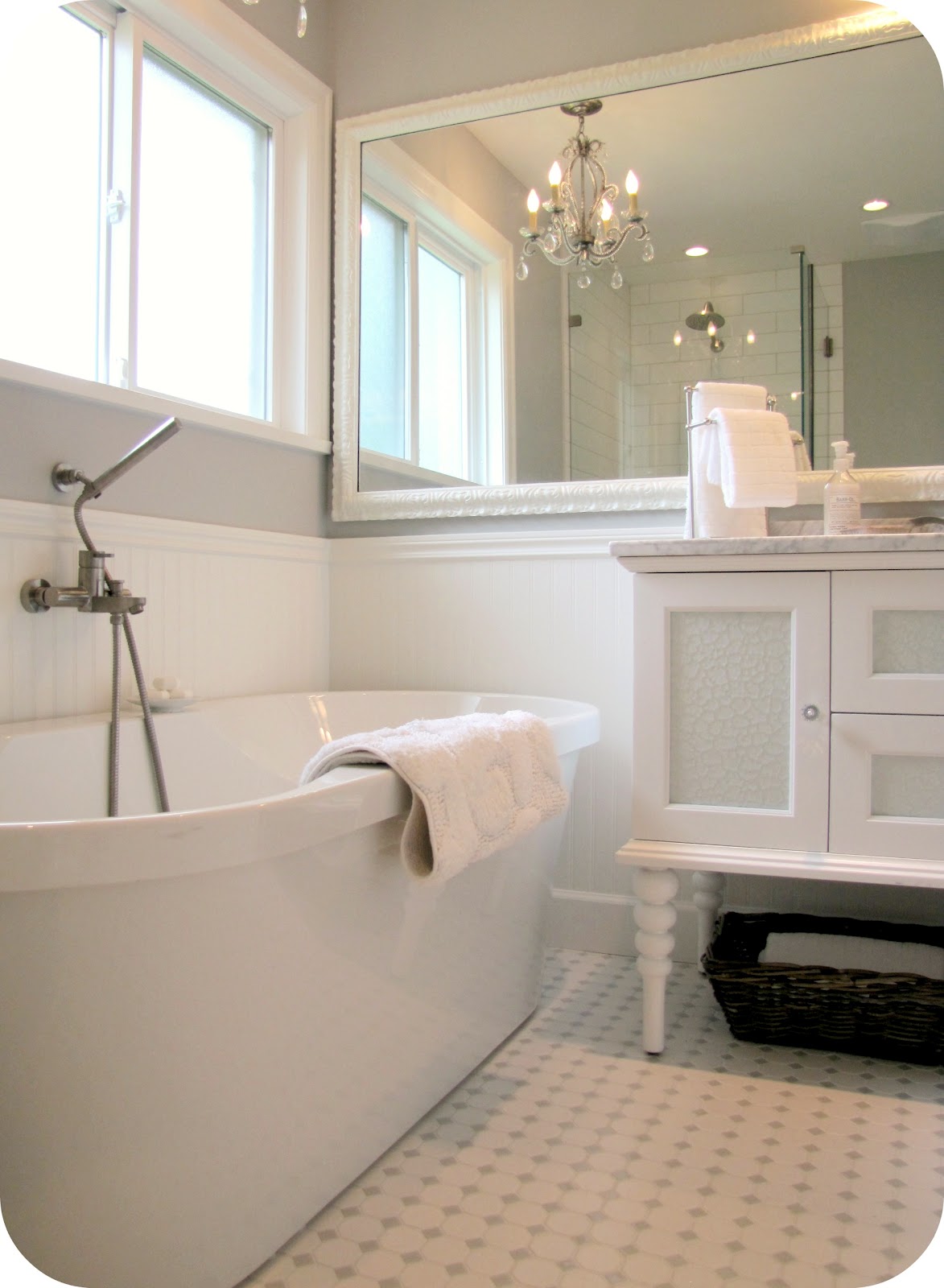 Bath Designs For Small Bathrooms - A great warm, tan bathroom idea! These neutral bathroom ... / If you have a bigger space available the master bathroom floor plans are worth a look.