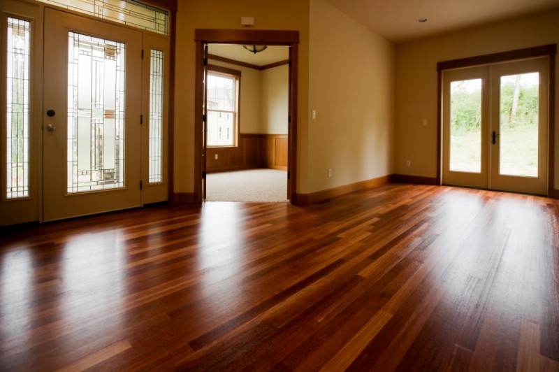 Laminate vs. Hardwood