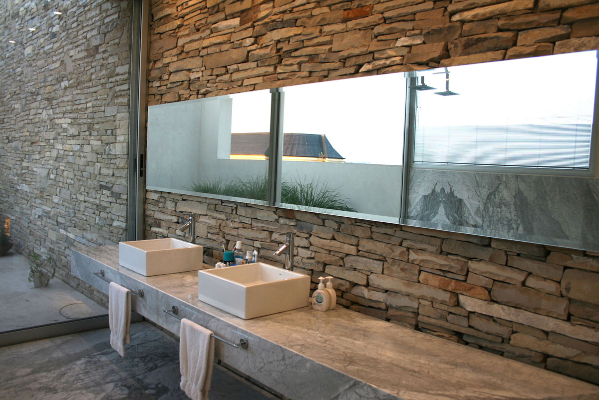 20 Stunning Marble Bathroom Design Ideas