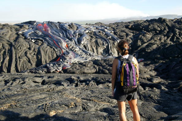 Thousands View Flowing Lava In Hawaii 