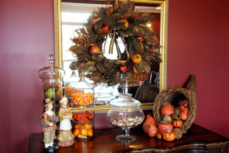 thanksgiving/fall themed dining room decorations