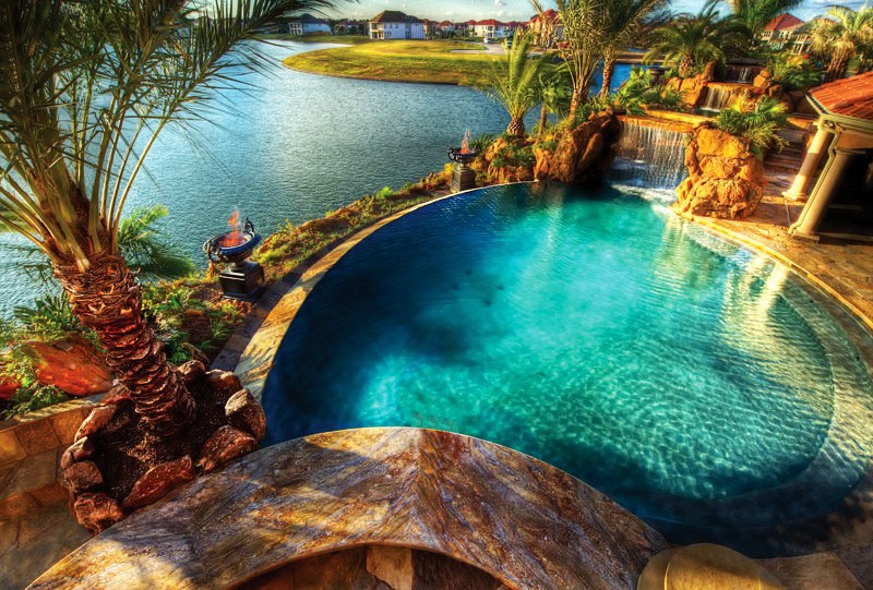 luxurious backyard swimming pool