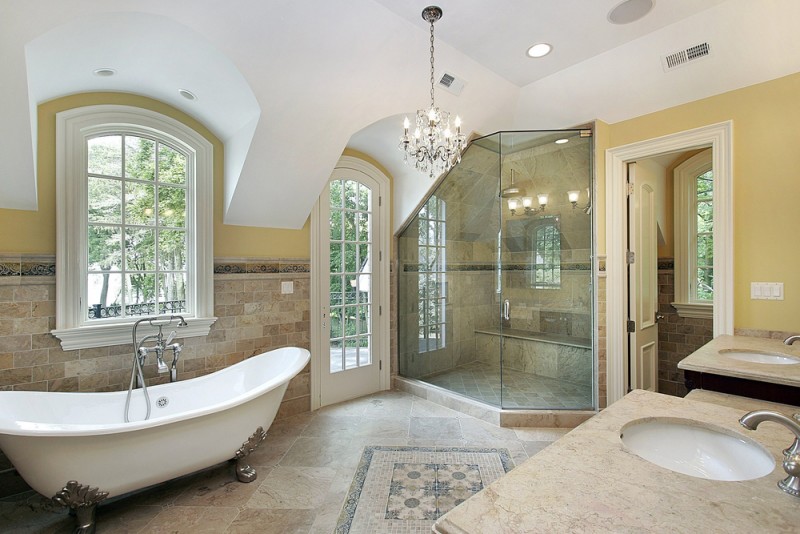 large bathroom with crystal chandelier