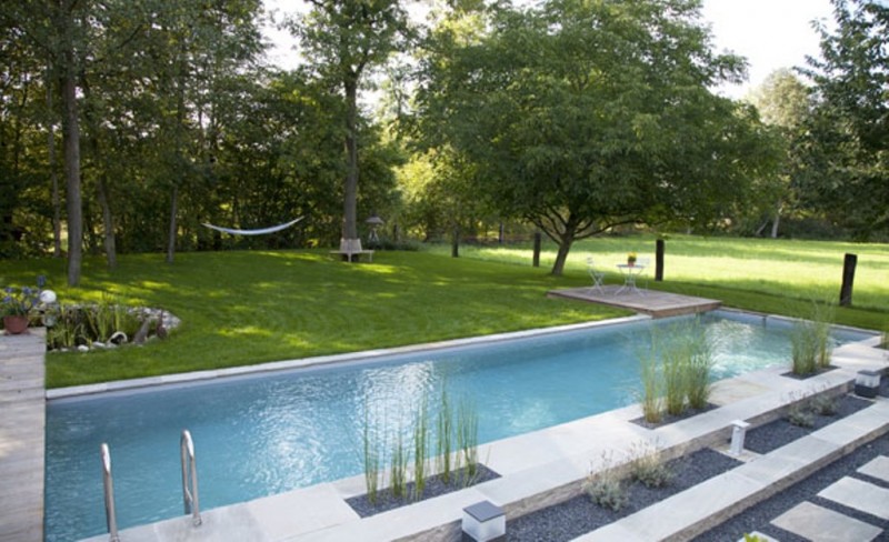 large backyard infinity pool