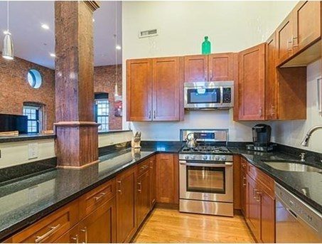 kitchen with top of the line appliances