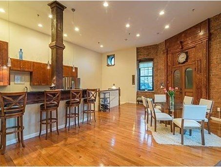 kitchen eating area with stools