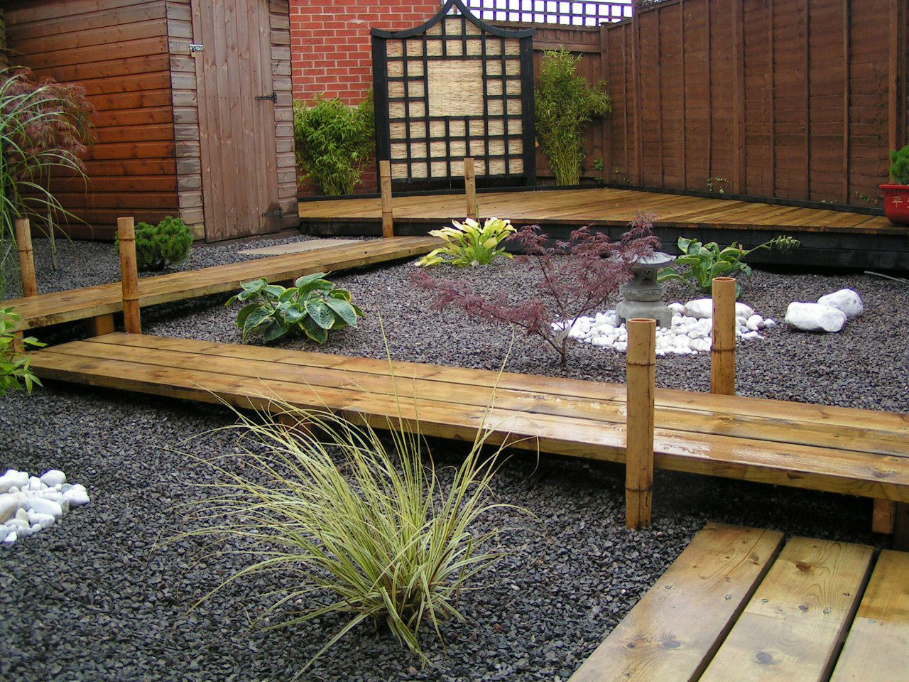20 Backyard Landscapes Inspired By Japanese Gardens