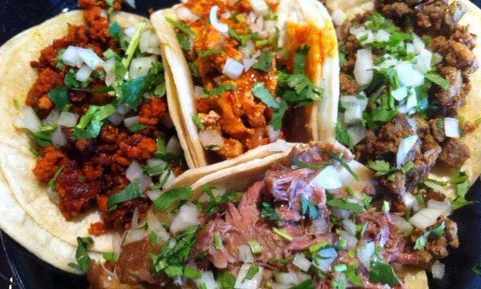 plate of tacos