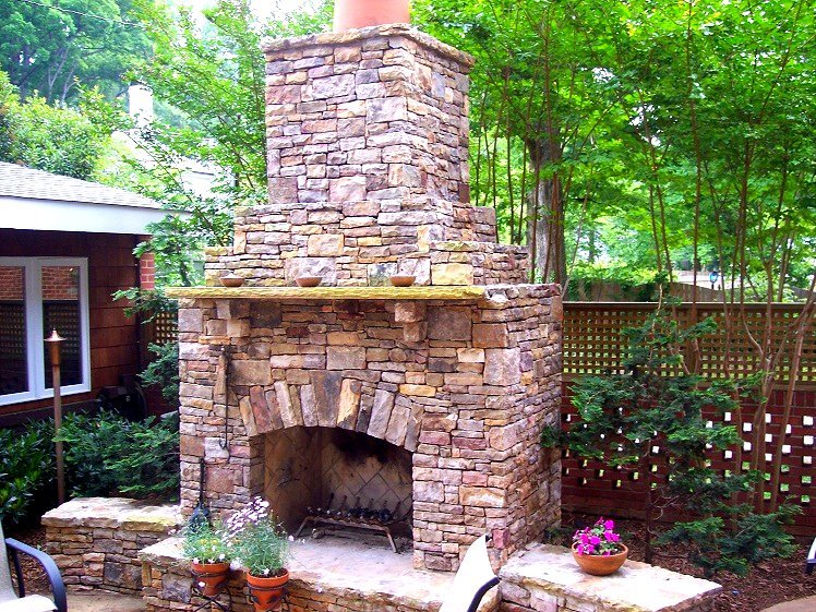 20 Beautiful Outdoor Stone Fireplace Designs