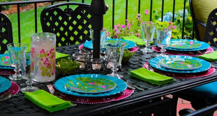 colorful summer table setting