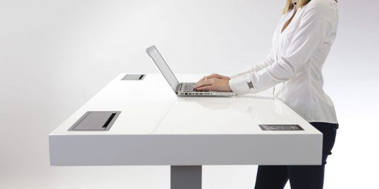 Stir Kinetic Desk F1