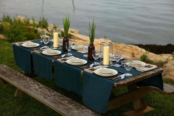 seaside summer table setting