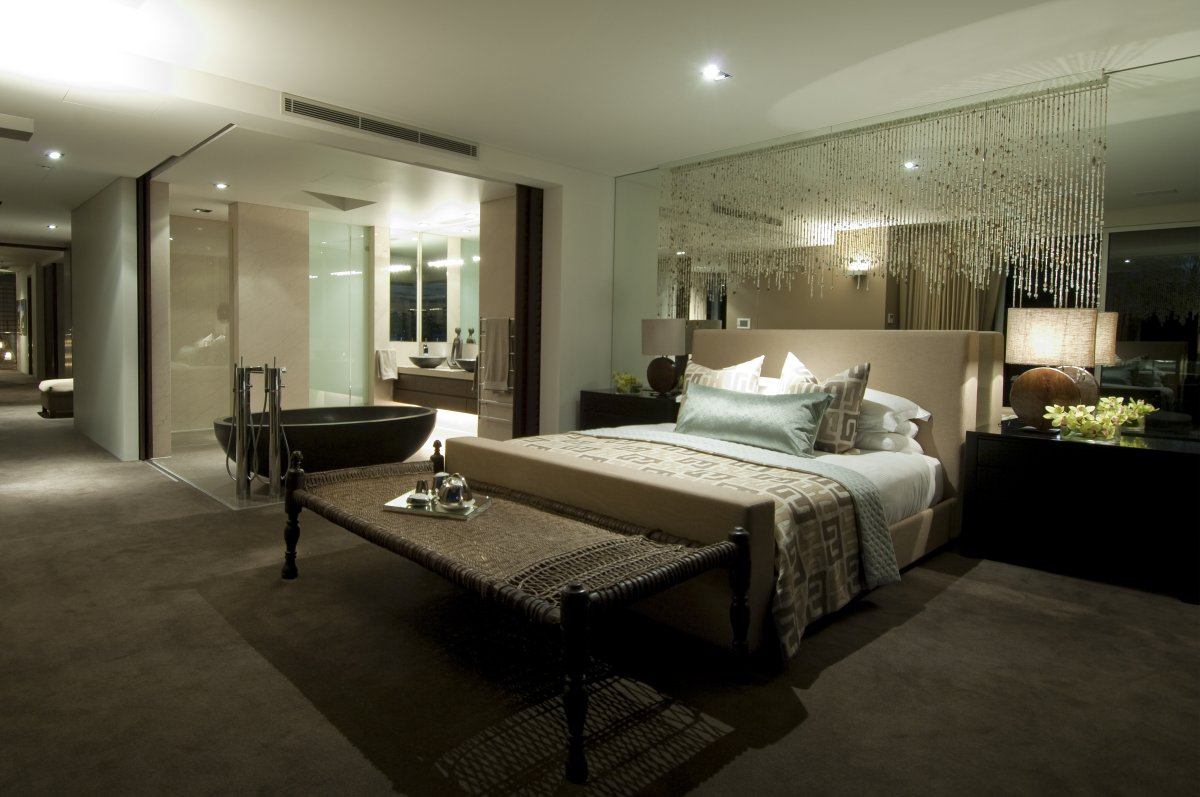 20 Beautiful Bedroom With Bathroom Designs