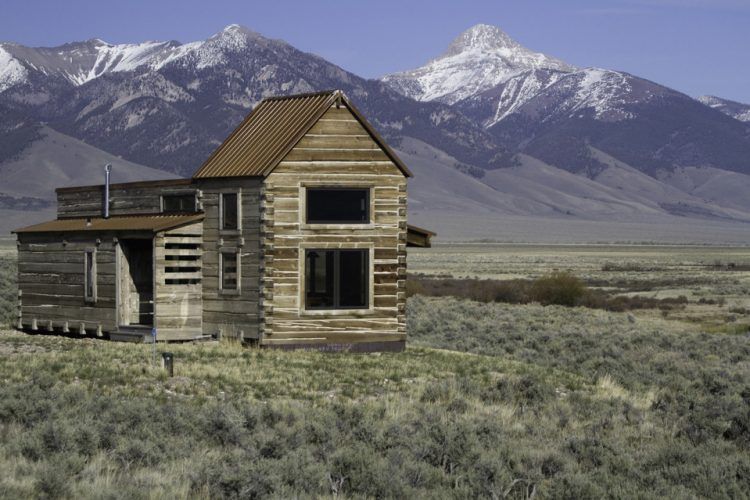 tiny house on a prairie 