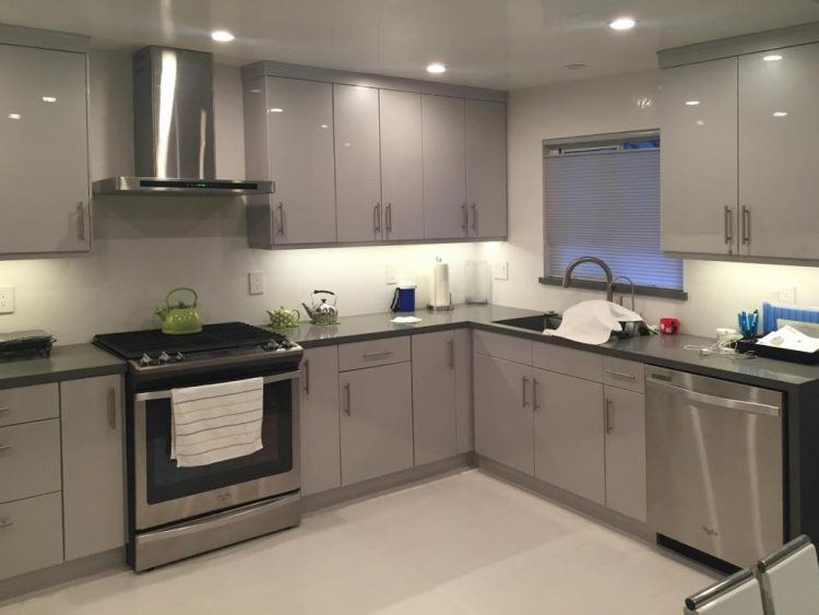 Flat Panel Kitchen Cabinets