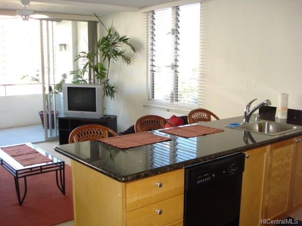 Here's What 2,000 a Month Gets You in Honolulu