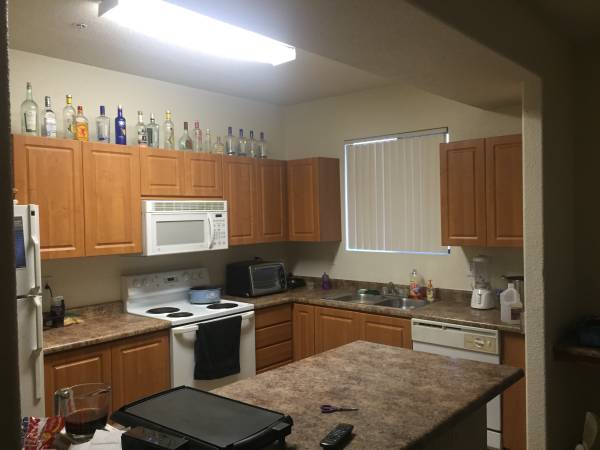 Room Available In Phoenix