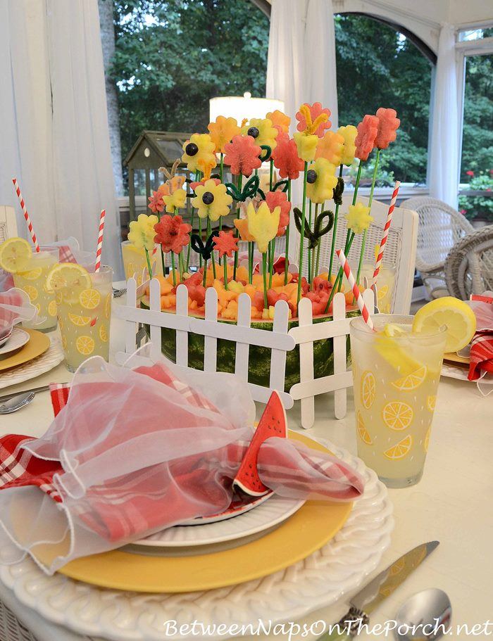 Watermelon-Centerpiece-for-Summer-Table-Setting