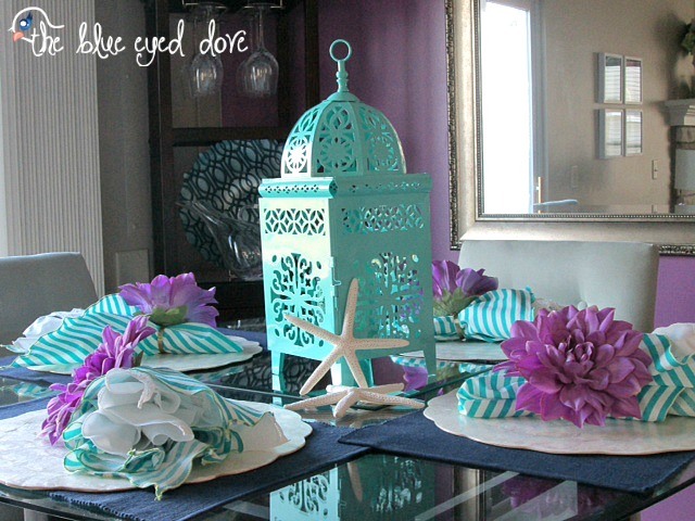 blue summer table setting