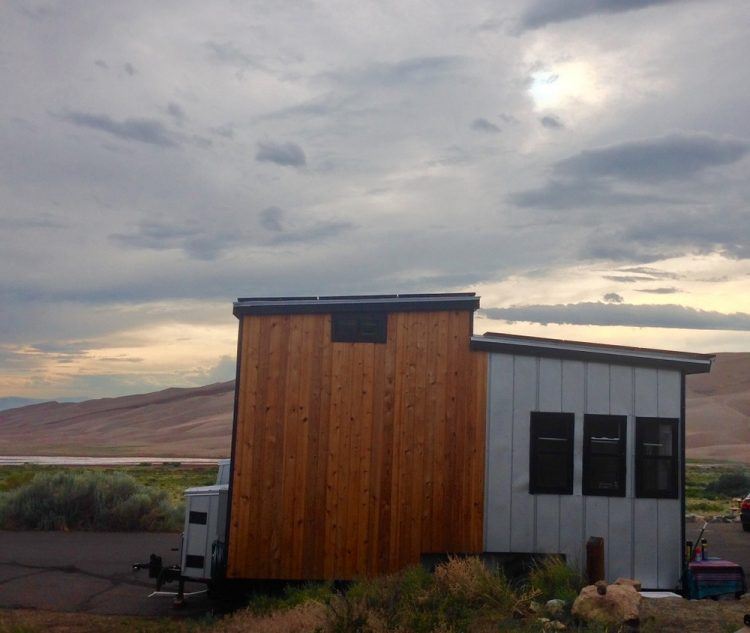 tiny home with view of sand dunes