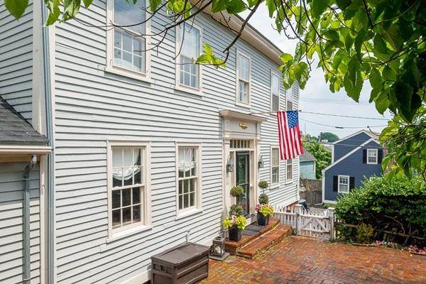 26 Orne St Marblehead