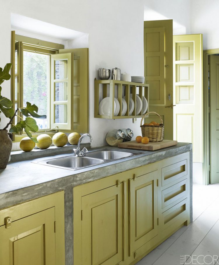 green kitchen decor