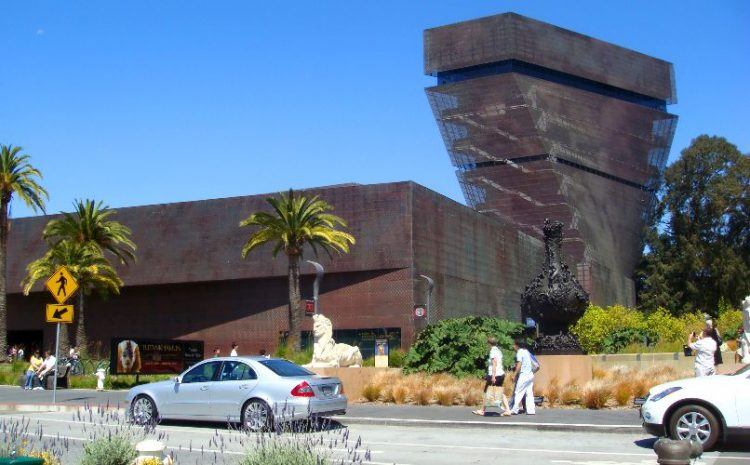 De Young Fine Arts Museum of San Francisco