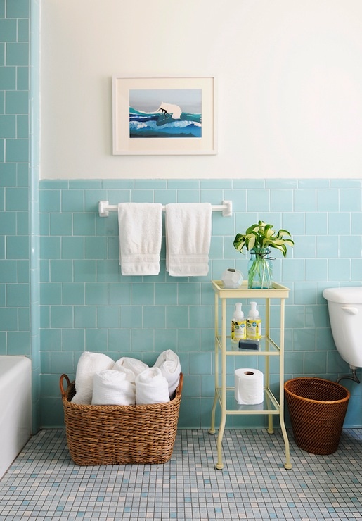 cool ocean themed bathroom