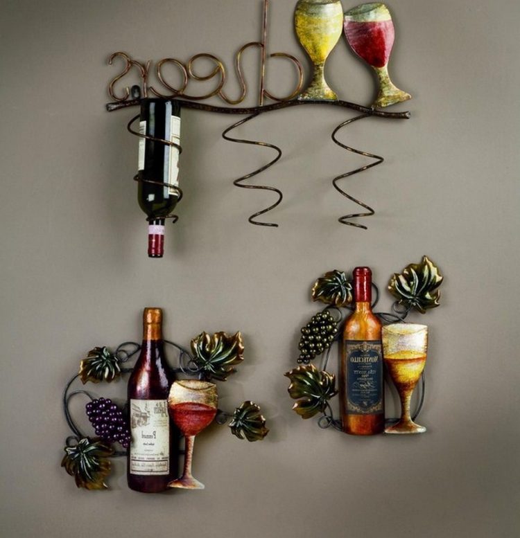 20 Awesome Kitchen Decor Ideas For Your Home   Grape And Wine Kitchen Decor 750x777 