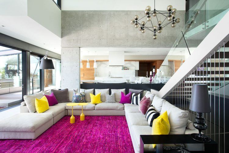 living room with pink carpet