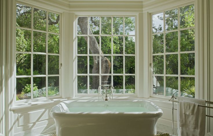 bathroom with bay window with nice view