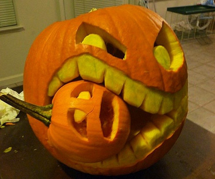 cannibal-pumpkin-carving